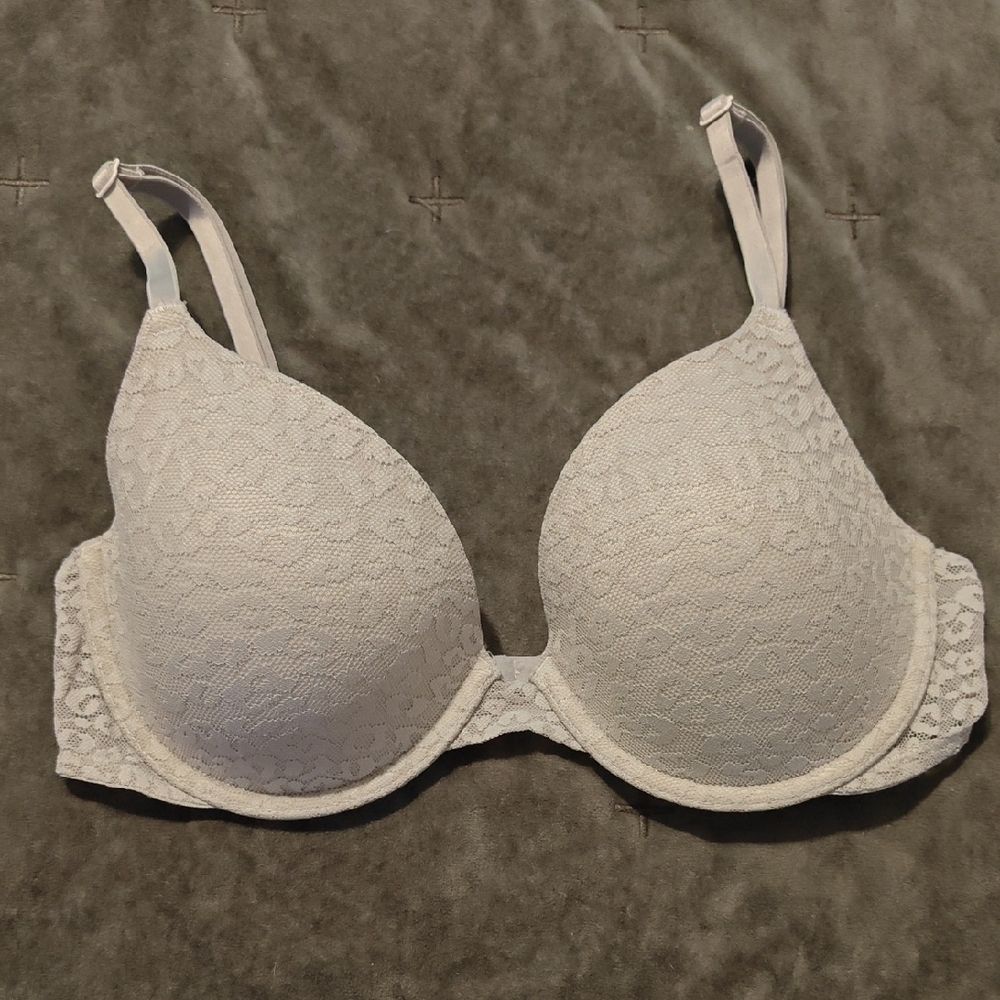 Victoria's Secret Pink Where Everywhere T-shirt Bra
